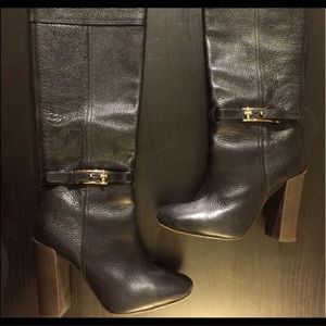 Tall Tory Burch boots 👢